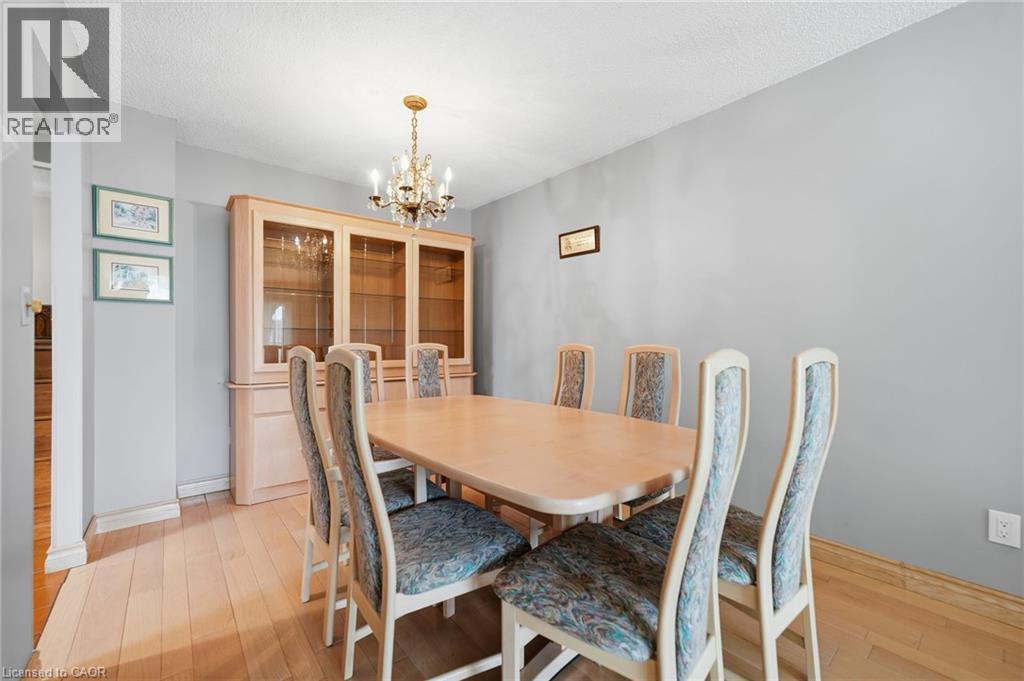303 Wendover Drive, Hamilton, Ontario  L9C 5X5 - Photo 7 - 40848331