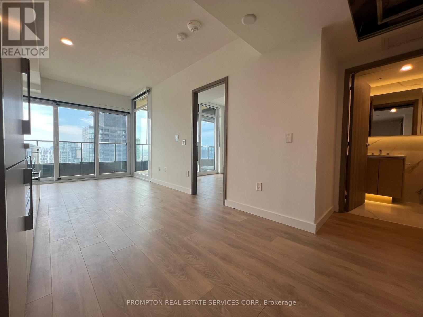 4602 - 3 Concord Cityplace Way, Toronto, Ontario  M5V 0X4 - Photo 7 - C13577284