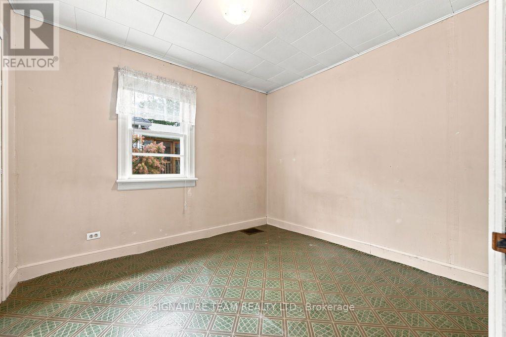 227 Bonnechere Street E, Bonnechere Valley, Ontario  K0J 1T0 - Photo 17 - X13577148