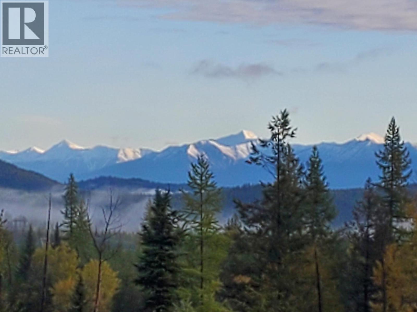 442 Lumberton Road, Cranbrook, British Columbia V1C 6X2 - Photo 1 - 10394785