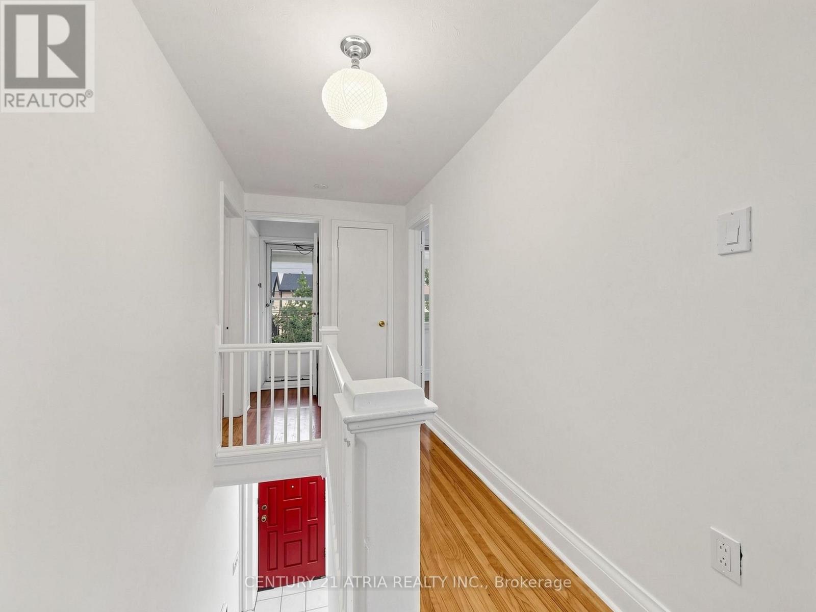 21 Mahoney Avenue, Toronto, Ontario  M6M 2H5 - Photo 18 - W13571940