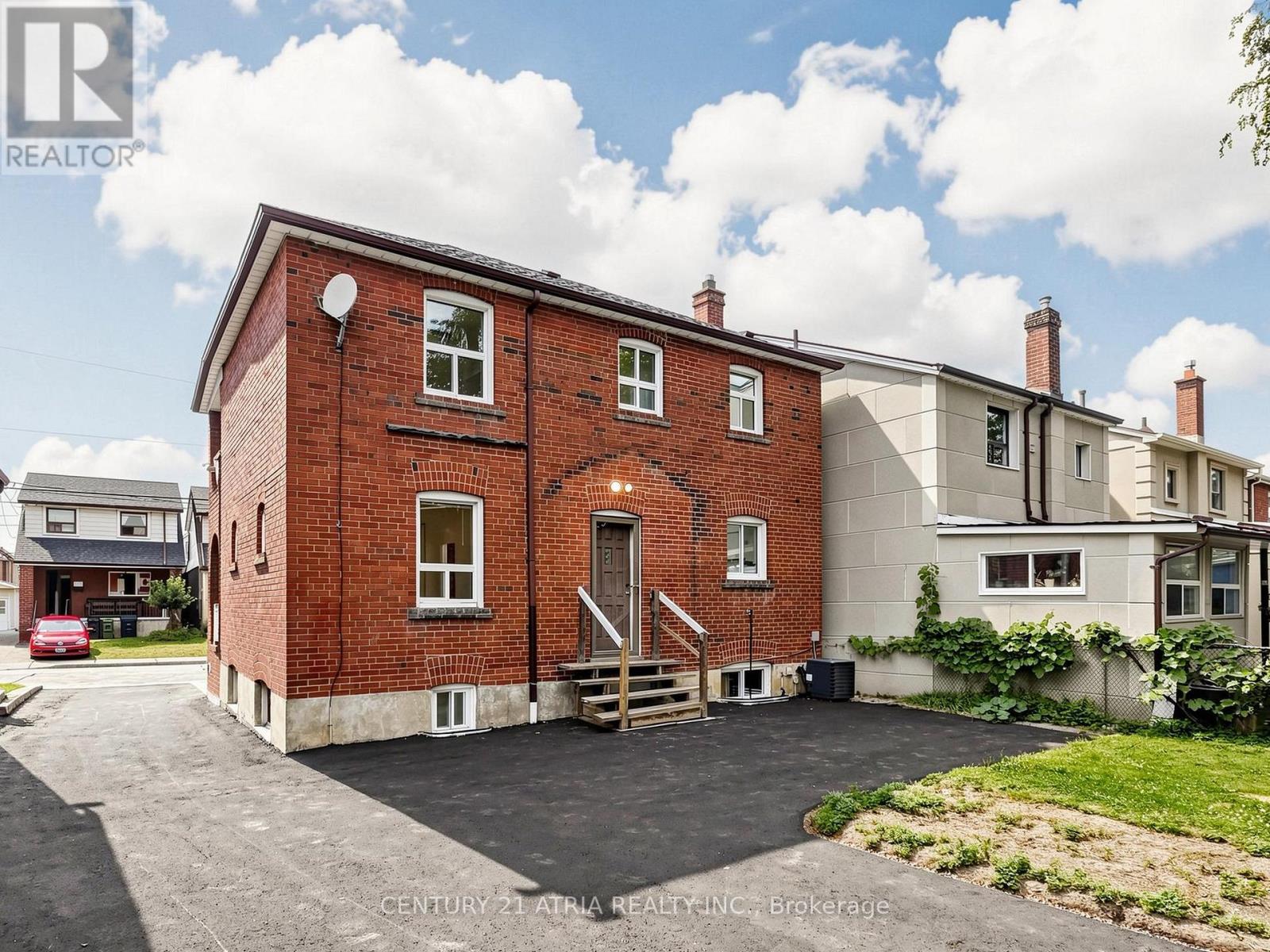21 Mahoney Avenue, Toronto, Ontario  M6M 2H5 - Photo 50 - W13571940