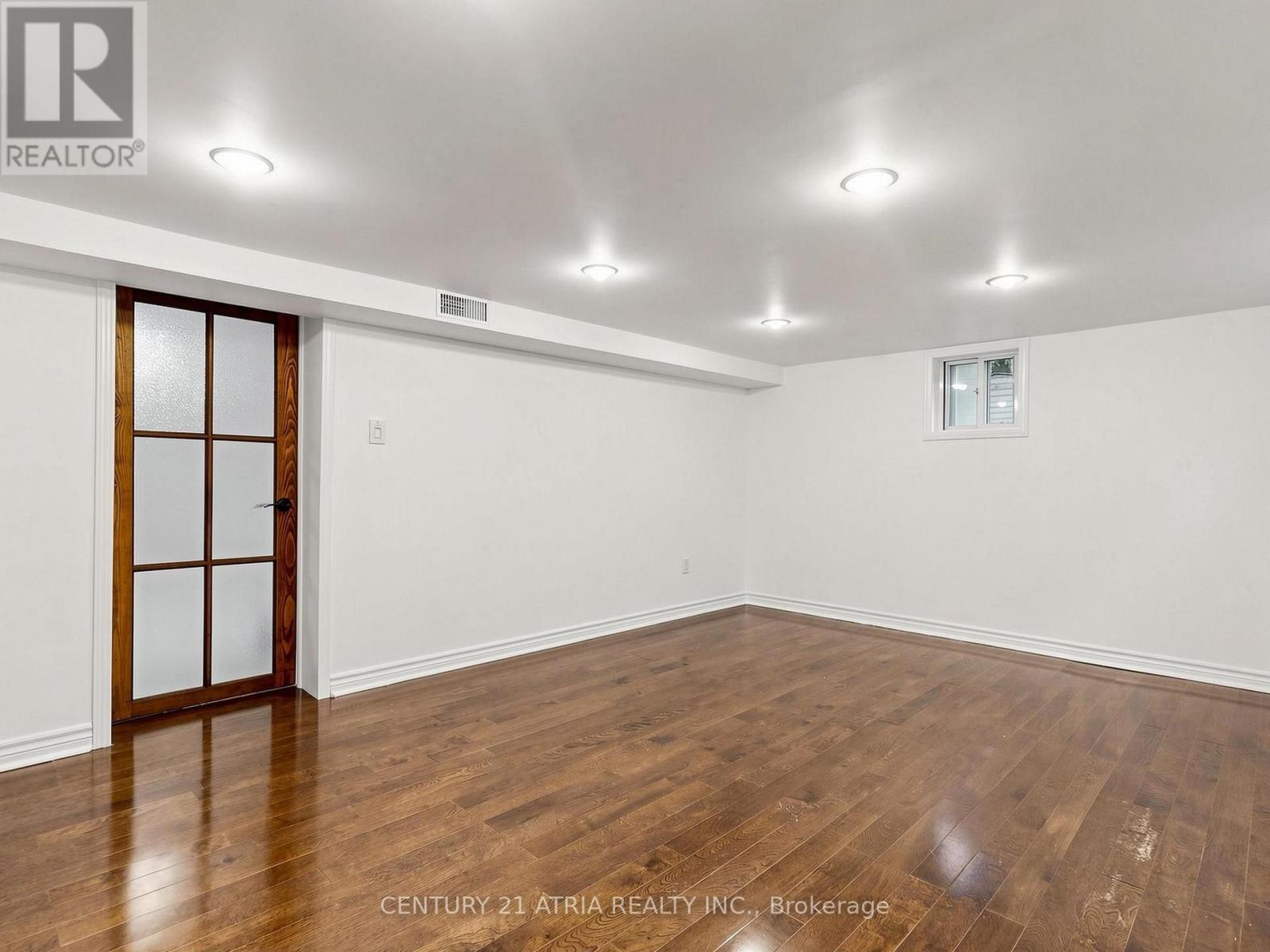 21 Mahoney Avenue, Toronto, Ontario  M6M 2H5 - Photo 41 - W13571940