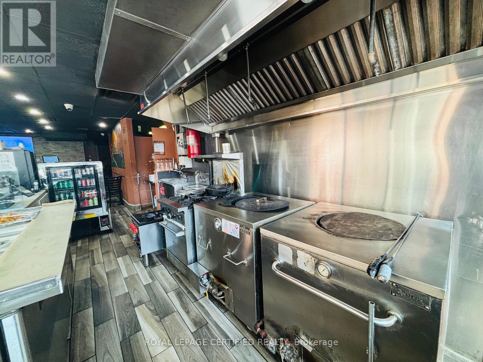 754 King Street W, Toronto, Ontario M5V 1N3 - Photo 8 - C13563920