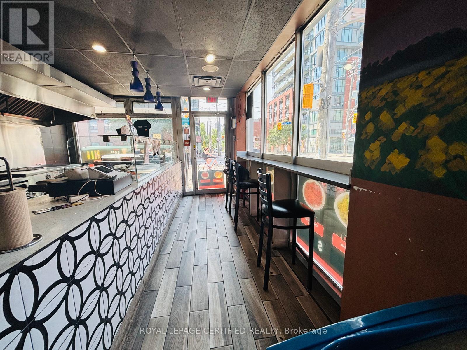 754 King Street W, Toronto, Ontario M5V 1N3 - Photo 7 - C13563920