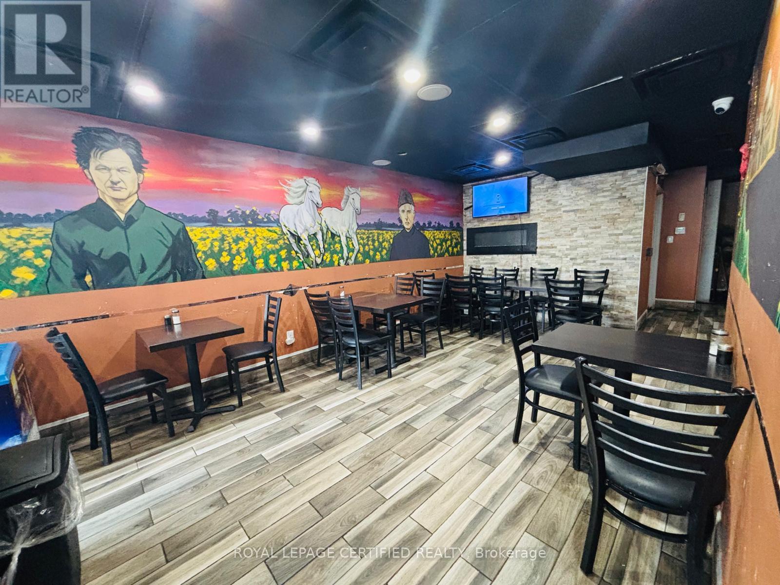 754 King Street W, Toronto, Ontario M5V 1N3 - Photo 4 - C13563920