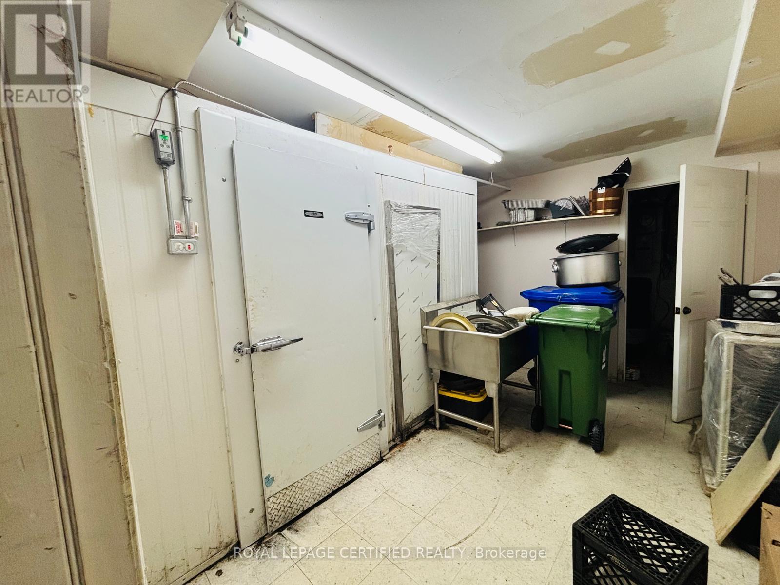 754 King Street W, Toronto, Ontario M5V 1N3 - Photo 16 - C13563920