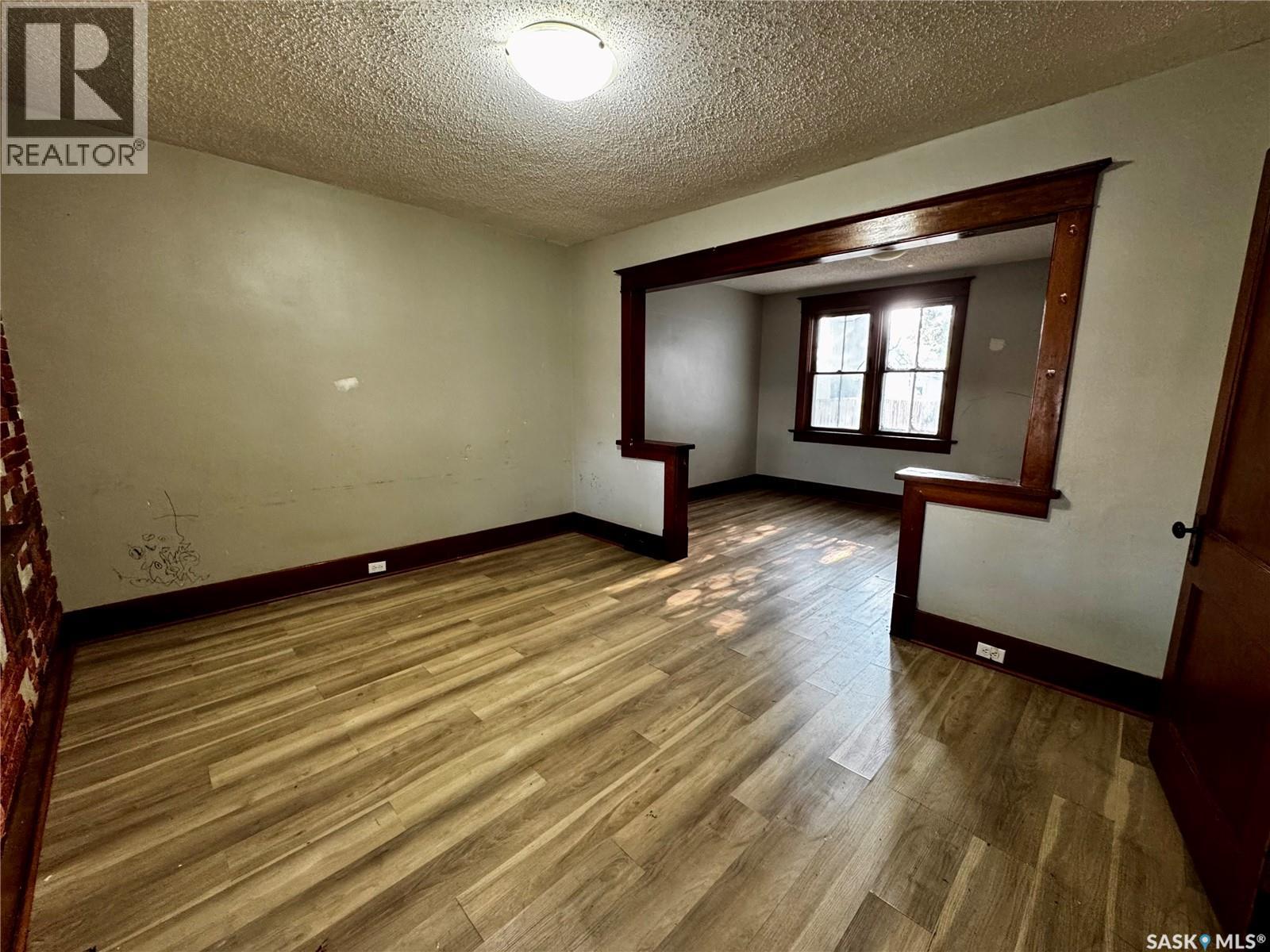 408 I Avenue N, Saskatoon, Saskatchewan  S7L 2G8 - Photo 2 - SK042793