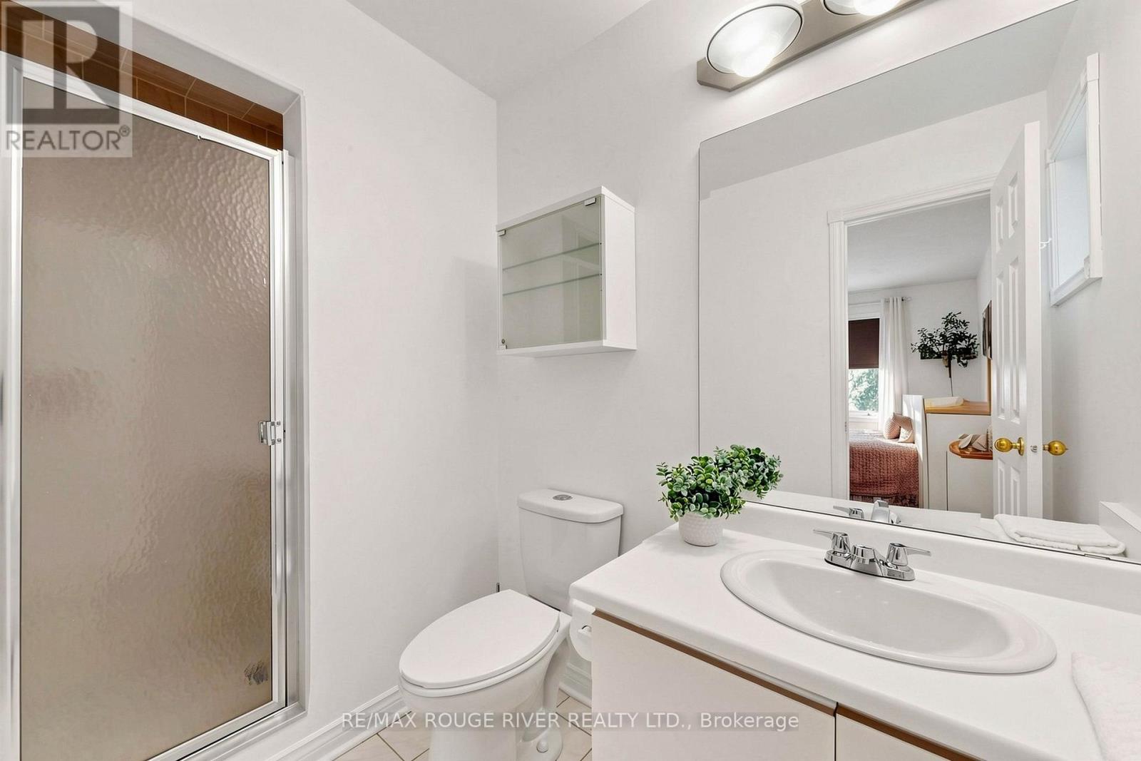 4 Atrium Lane, Toronto, Ontario  M1B 4T3 - Photo 34 - E13560146