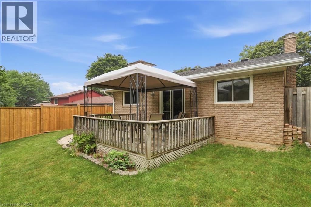 327 Grangewood Drive, Waterloo, Ontario N2K 2E4 - Photo 37 - 40846494