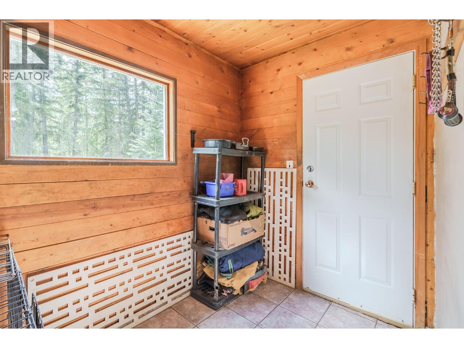 3669 Bradley Creek Road, Forest Grove, British Columbia  V0K 1M0 - Photo 7 - R3147434