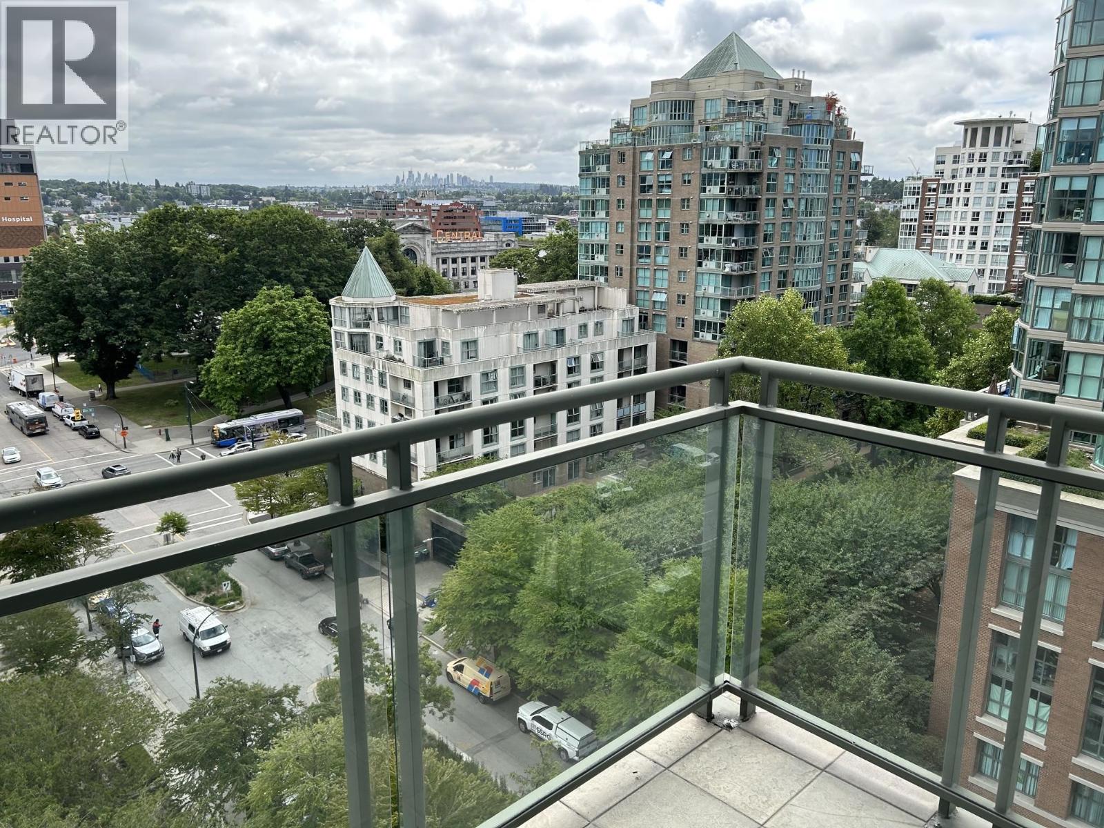 1102 1088 QUEBEC STREET — photo 13