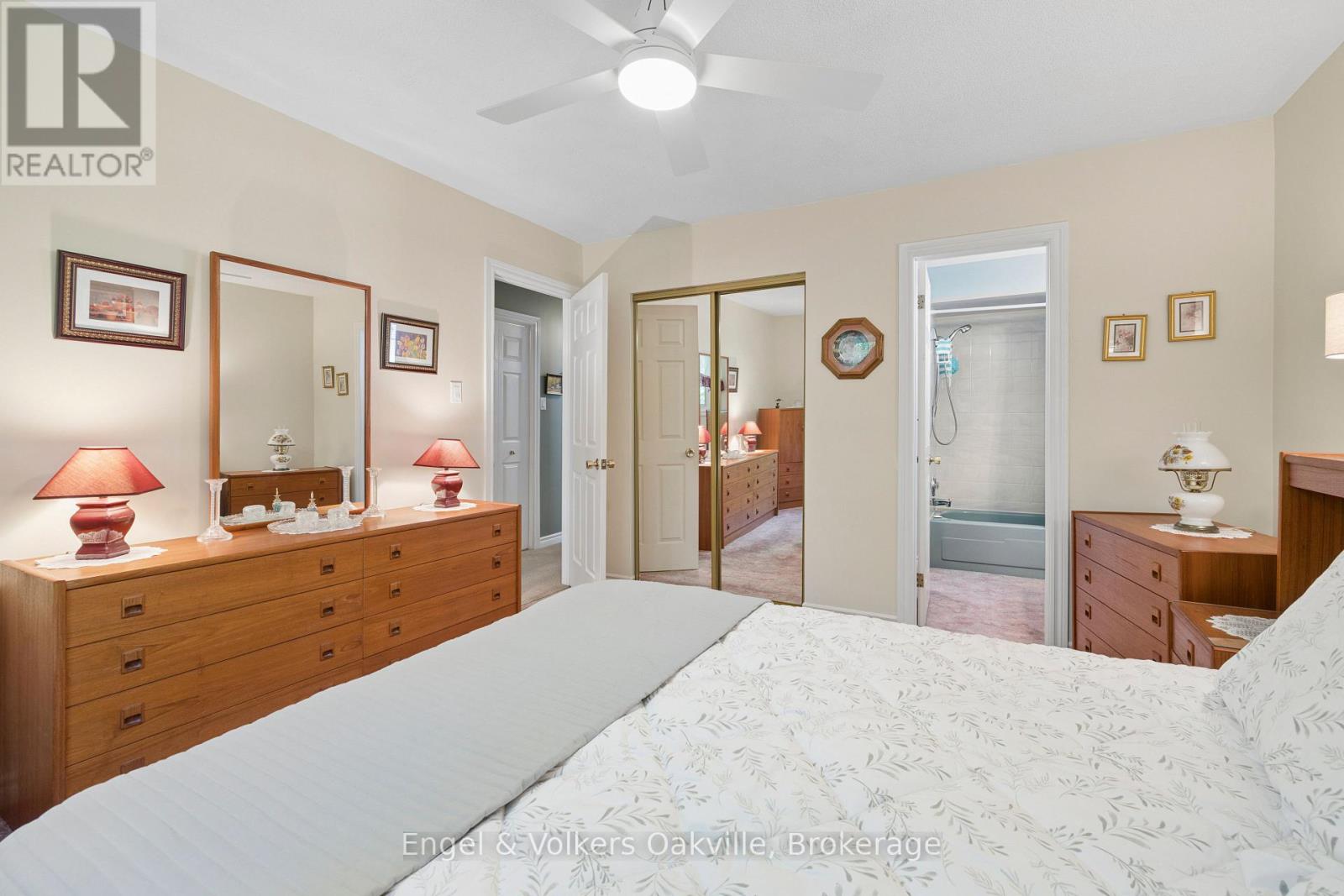1329 White Oaks Boulevard, Oakville, Ontario  L6H 2N7 - Photo 26 - W13577464