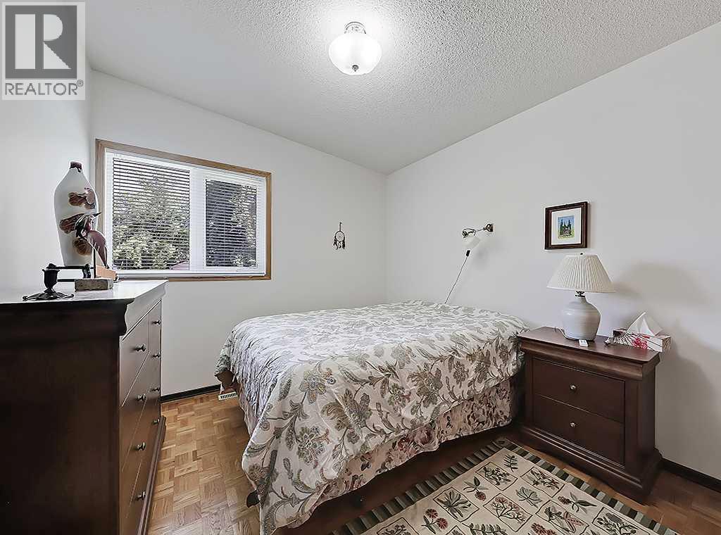 3911 Vincent Drive Nw, Calgary, Alberta  T2N 0K2 - Photo 17 - A2329817