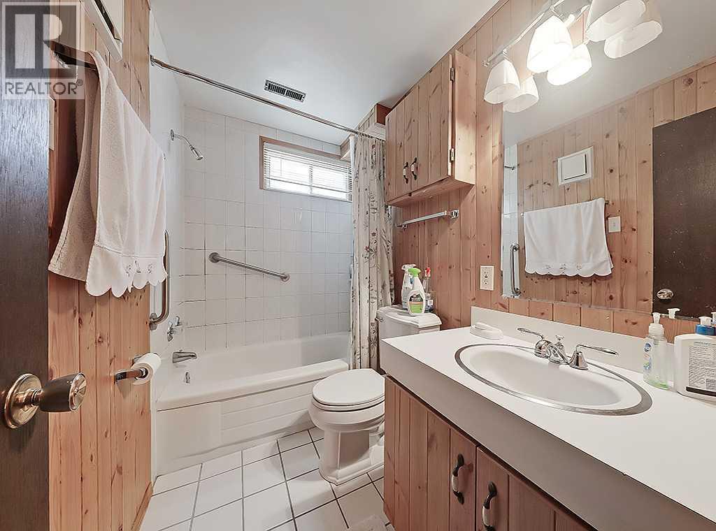 3911 Vincent Drive Nw, Calgary, Alberta  T2N 0K2 - Photo 26 - A2329817