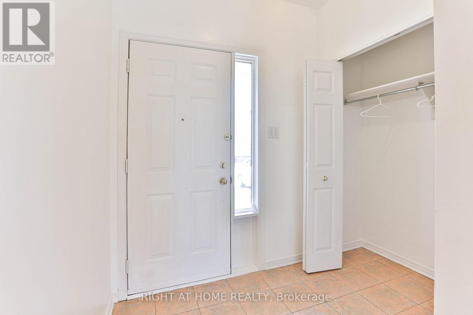 142 Lilibet Crescent E, Ottawa, Ontario  K1V 2A1 - Photo 3 - X13216372