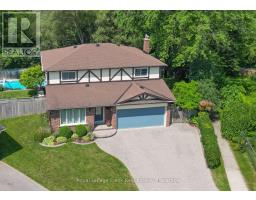 19 ANN ARBOUR COURT, Whitby, Ontario