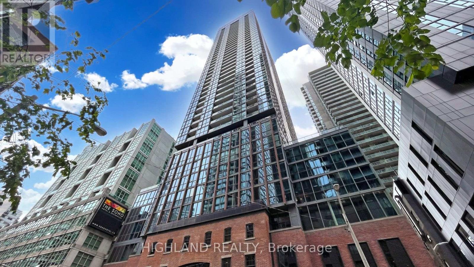 2106 - 88 Blue Jays Way, Toronto, Ontario  M5V 0L7 - Photo 1 - C13577444