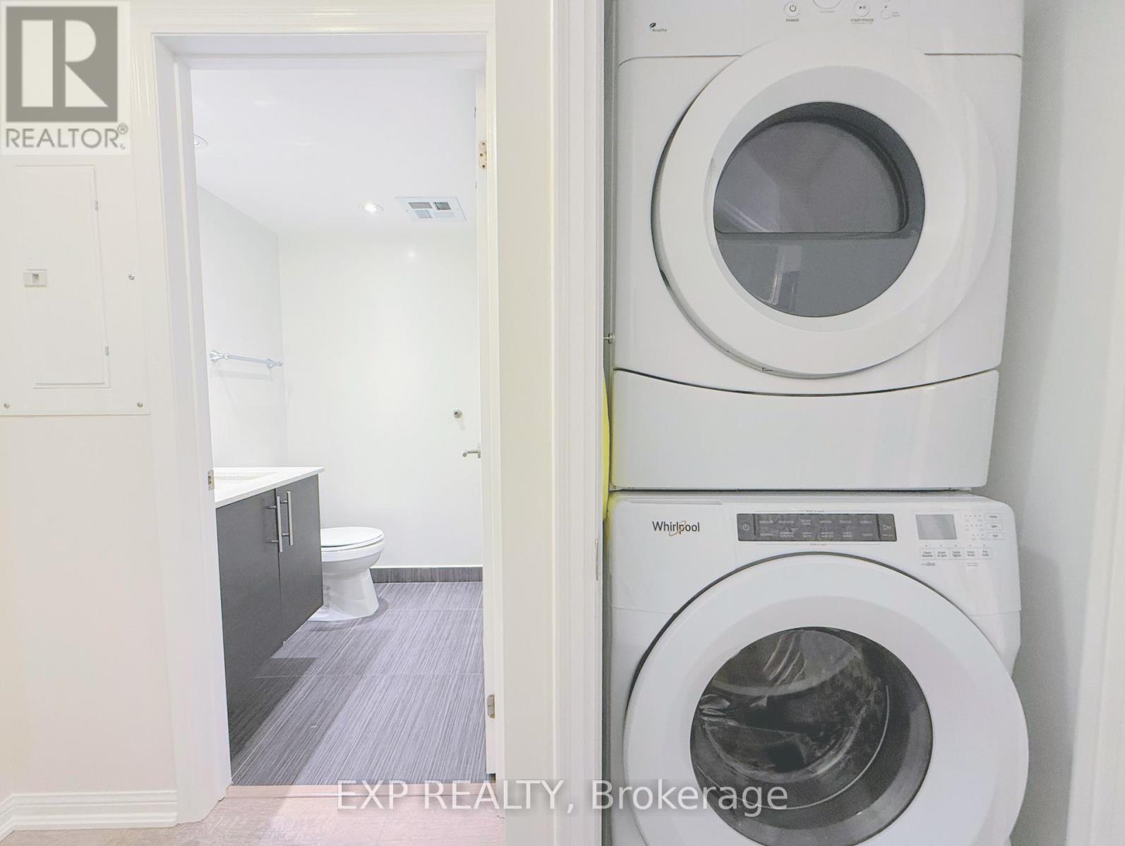 #702 - 400 Adelaide Street E, Toronto, Ontario  M5A 4S3 - Photo 13 - C13577478