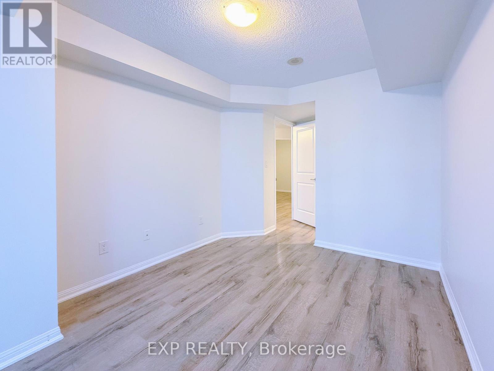 #702 - 400 Adelaide Street E, Toronto, Ontario  M5A 4S3 - Photo 7 - C13577478