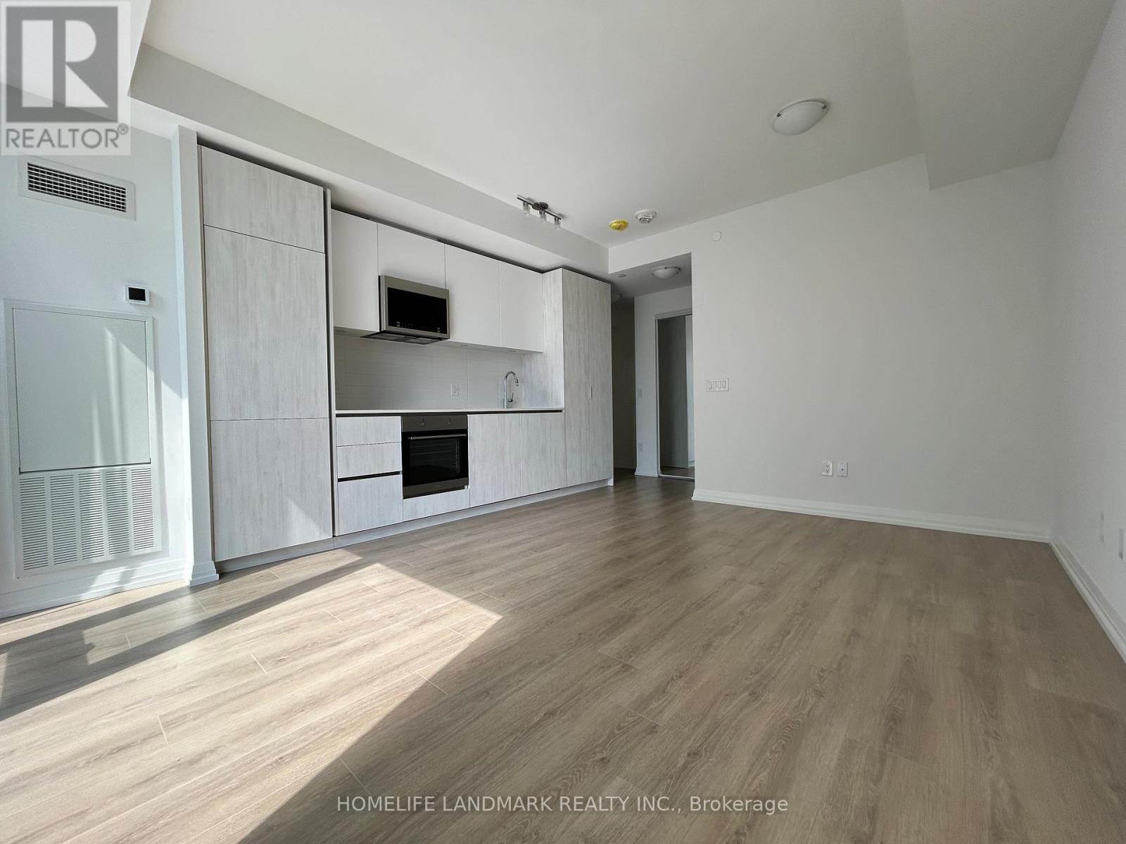 4001 - 8 Widmer Street, Toronto, Ontario  M5V 0W6 - Photo 4 - C13577496