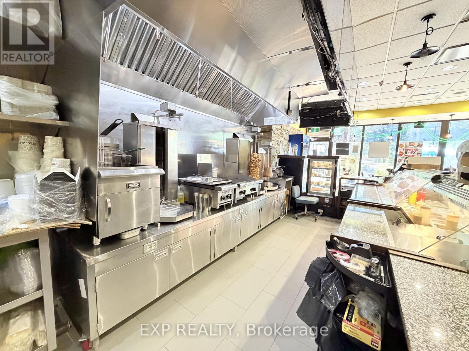 720 Spadina Avenue, Toronto, Ontario  M5S 2T9 - Photo 17 - C13577532