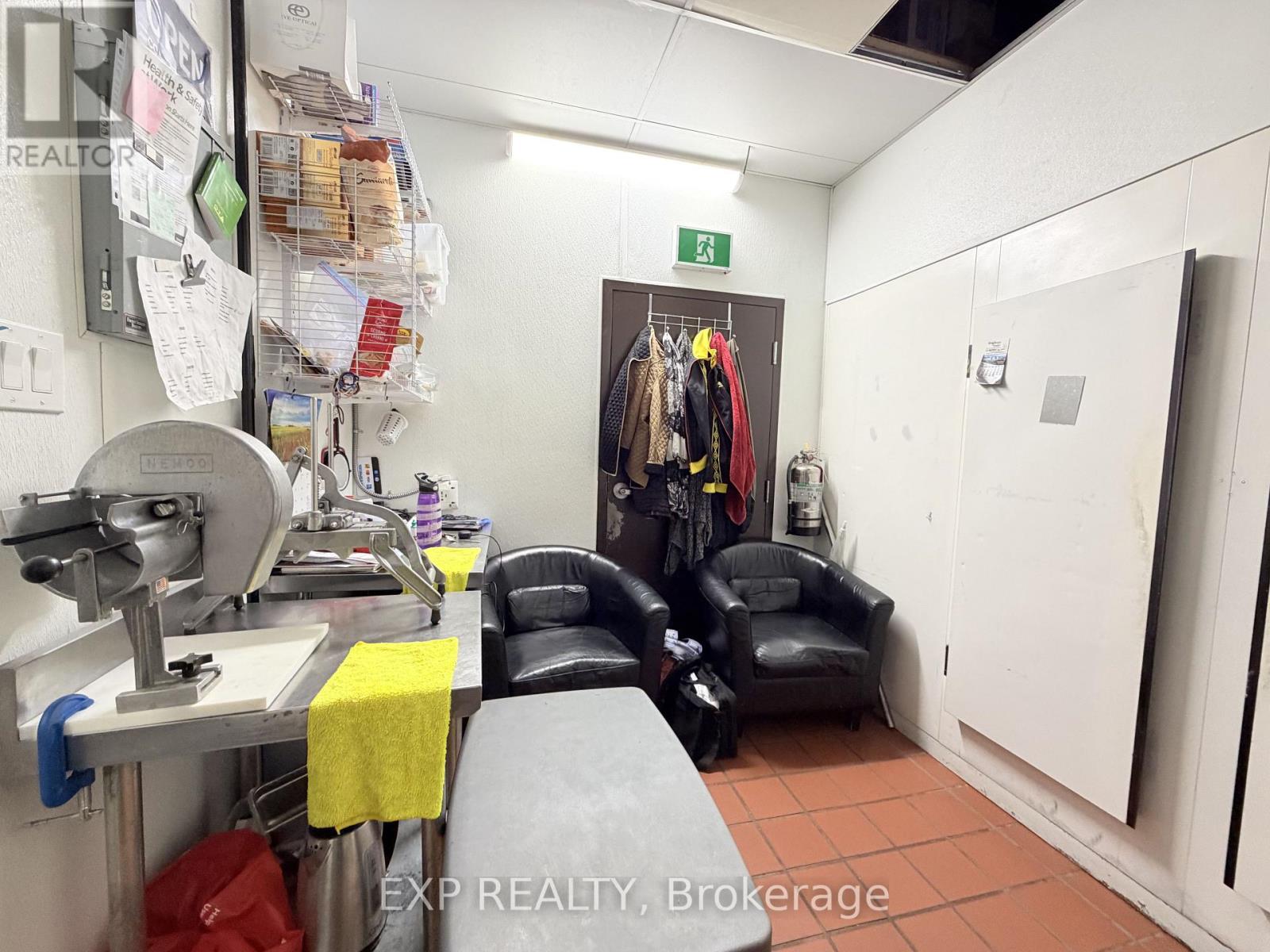 720 Spadina Avenue, Toronto, Ontario  M5S 2T9 - Photo 29 - C13577532
