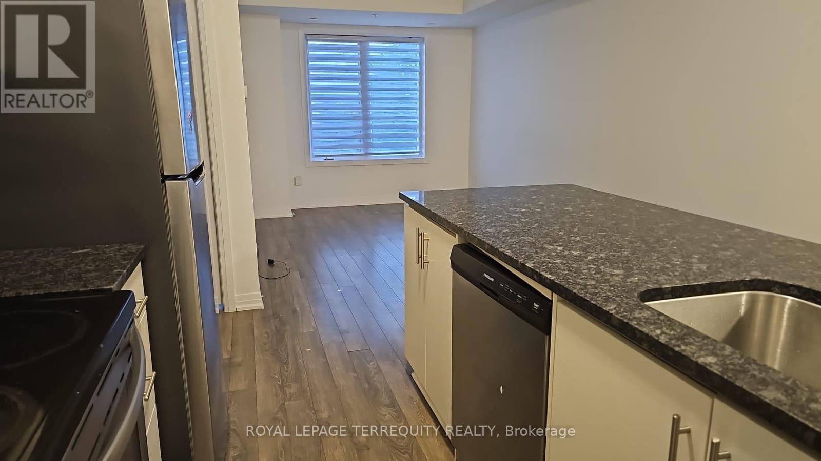715 - 2635 William Jackson Drive, Pickering, Ontario  L1X 0L4 - Photo 5 - E13577428