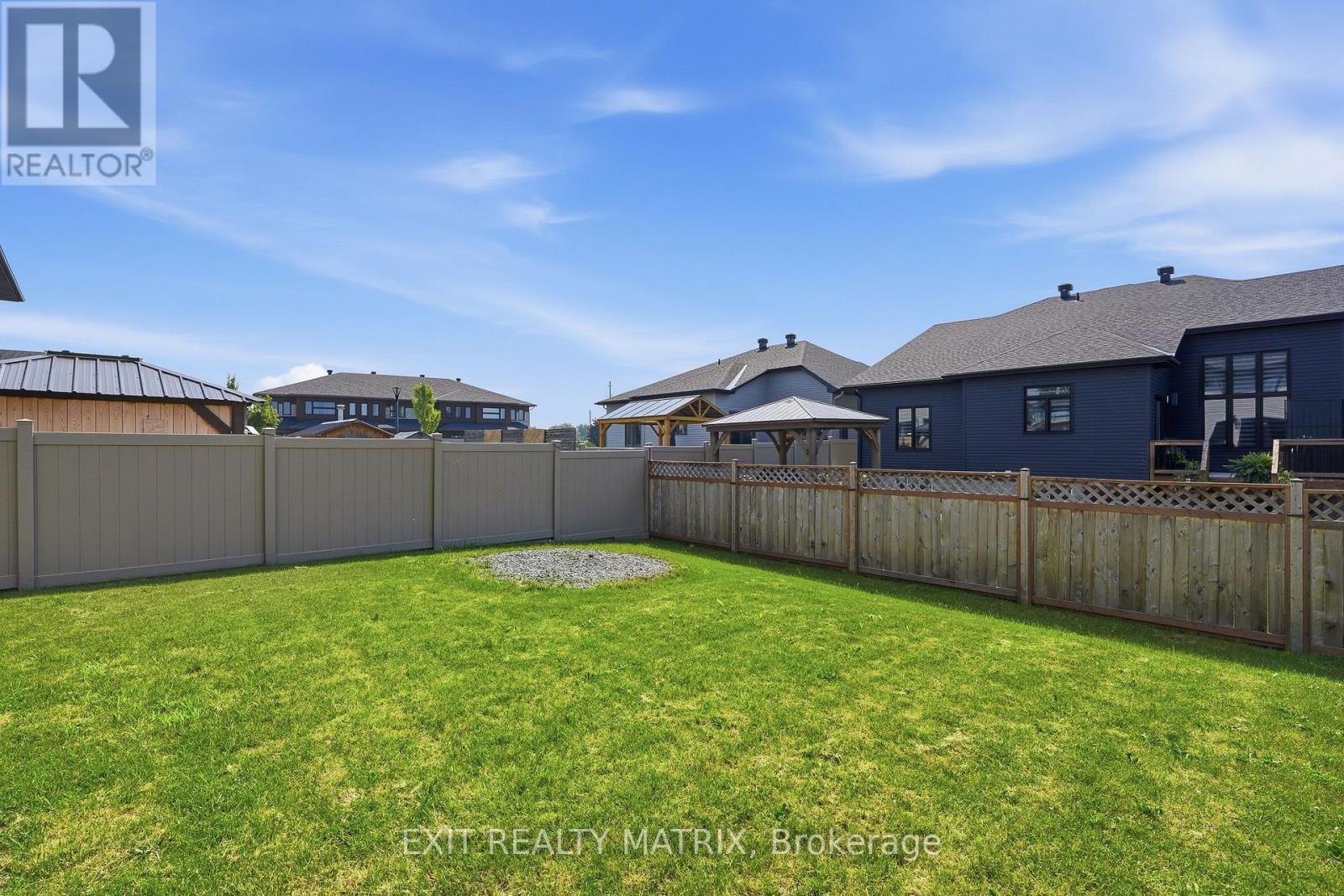 308 Belfort Street, Russell, Ontario  K0A 1W0 - Photo 33 - X13577446