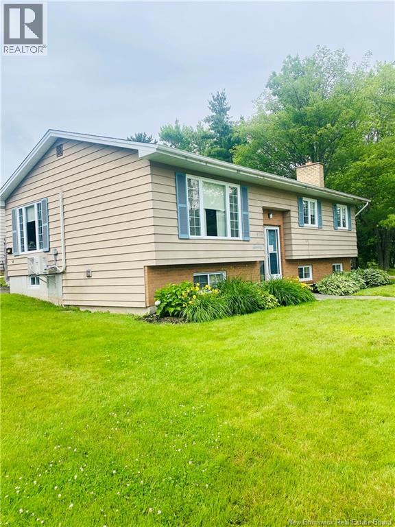 970 Frampton Lane, Moncton, New Brunswick  E1G 1M8 - Photo 1 - NB143973