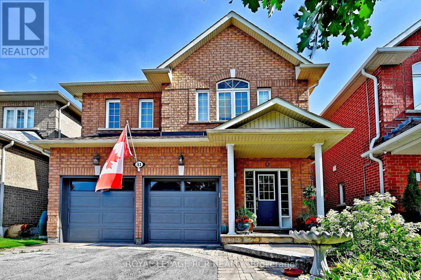 81 Woodbury Crescent, Newmarket, Ontario  L3X 2T2 - Photo 2 - N13577308