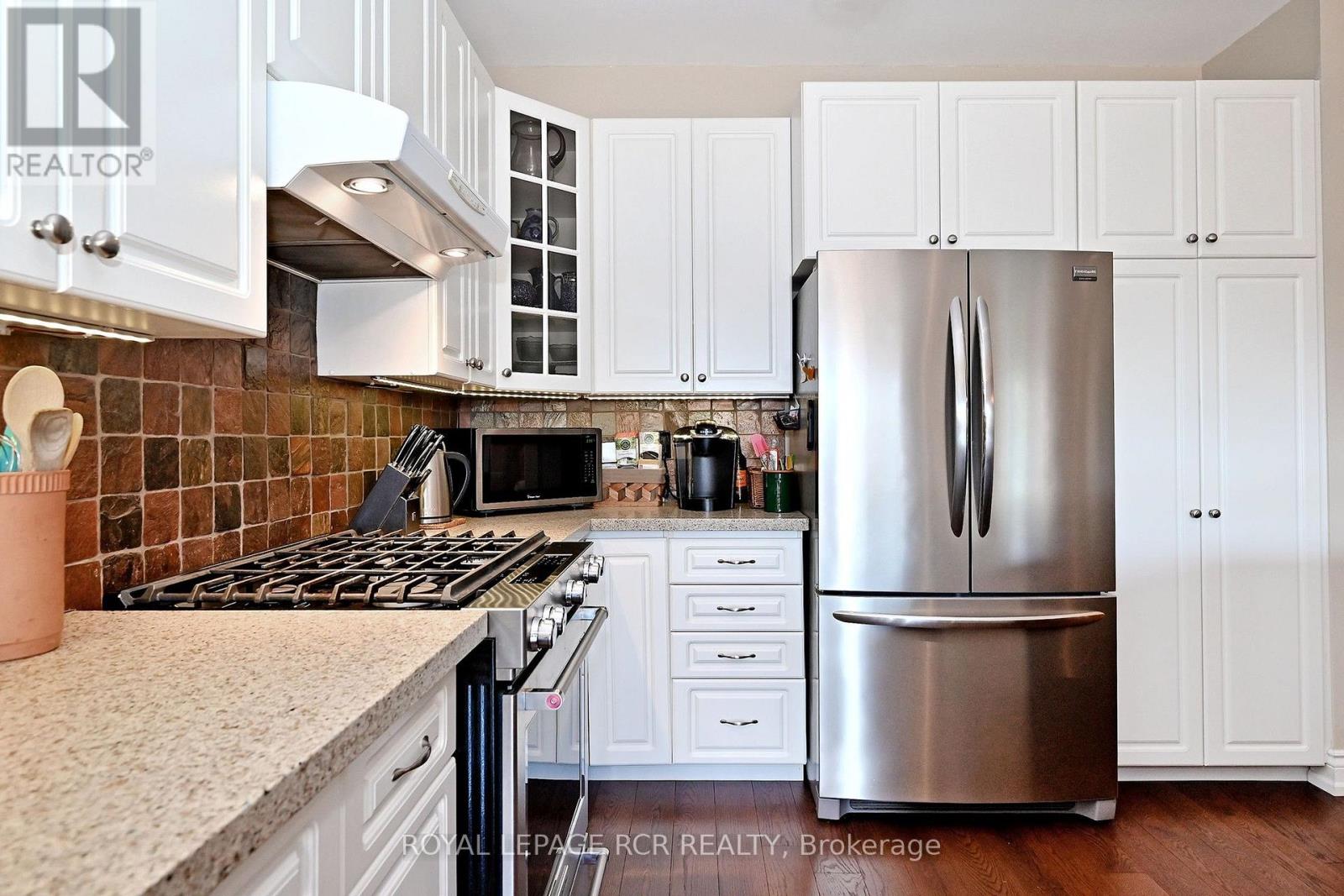 81 Woodbury Crescent, Newmarket, Ontario  L3X 2T2 - Photo 20 - N13577308