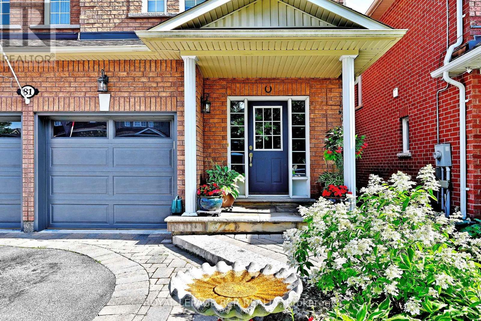 81 Woodbury Crescent, Newmarket, Ontario  L3X 2T2 - Photo 3 - N13577308