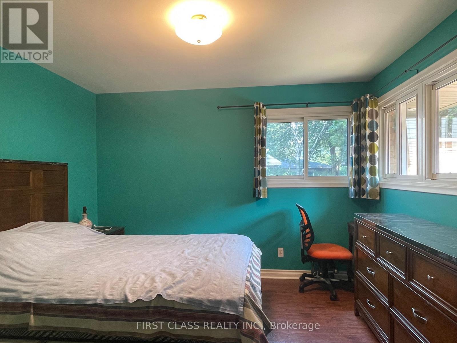 251 Scott Avenue, Newmarket, Ontario  L3Y 4R4 - Photo 12 - N13577460