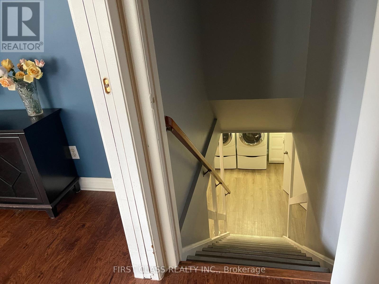 251 Scott Avenue, Newmarket, Ontario  L3Y 4R4 - Photo 17 - N13577460