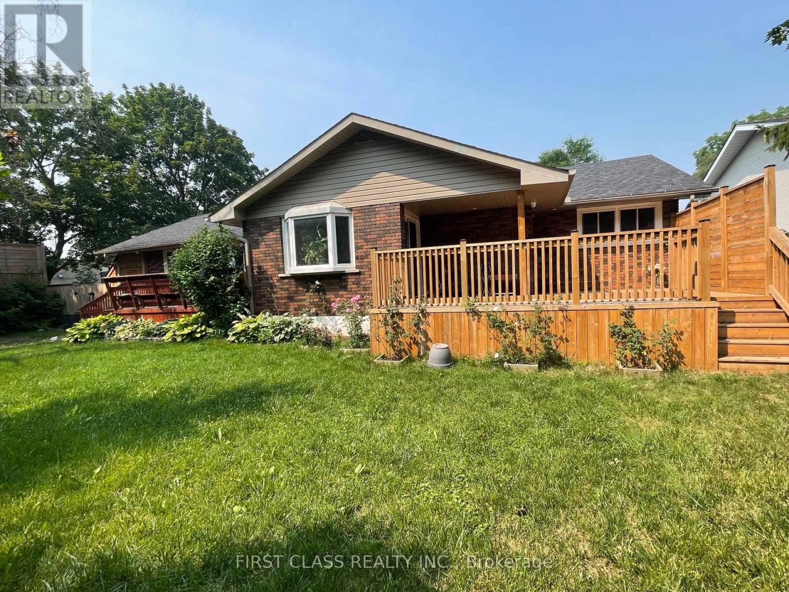 251 Scott Avenue, Newmarket, Ontario  L3Y 4R4 - Photo 25 - N13577460