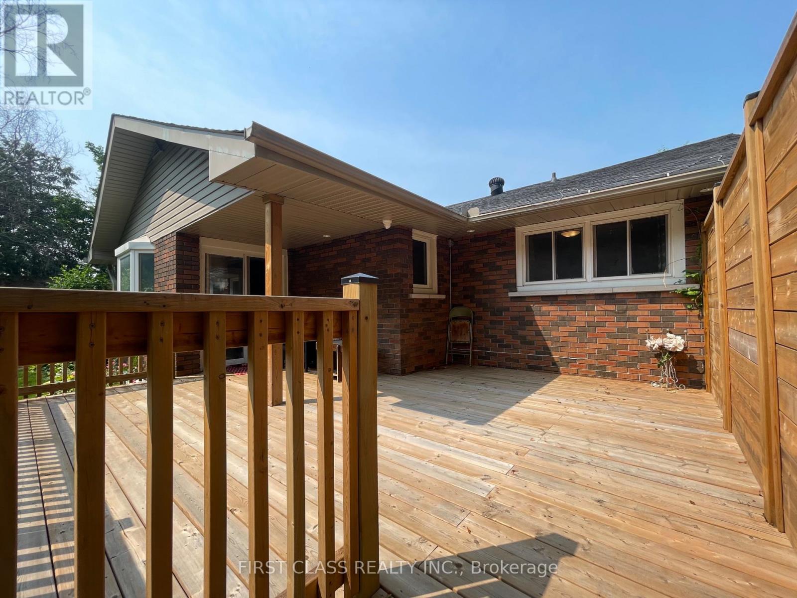 251 Scott Avenue, Newmarket, Ontario  L3Y 4R4 - Photo 28 - N13577460