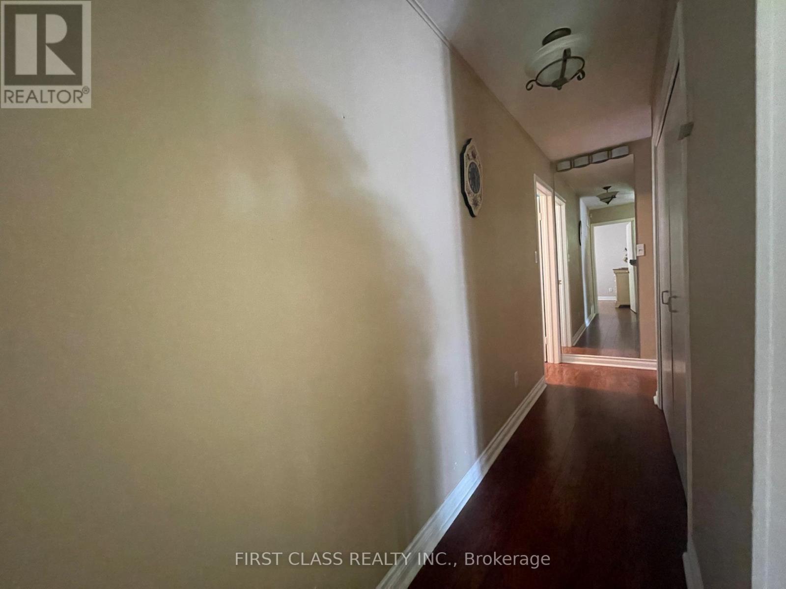 251 Scott Avenue, Newmarket, Ontario  L3Y 4R4 - Photo 5 - N13577460