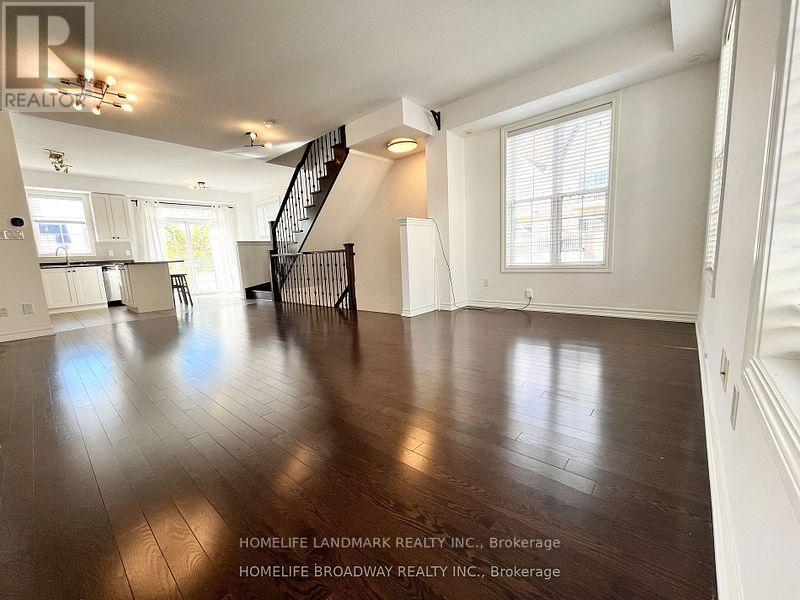 15 Ruskov Lane, Markham, Ontario  L6C 0P1 - Photo 10 - N13577468