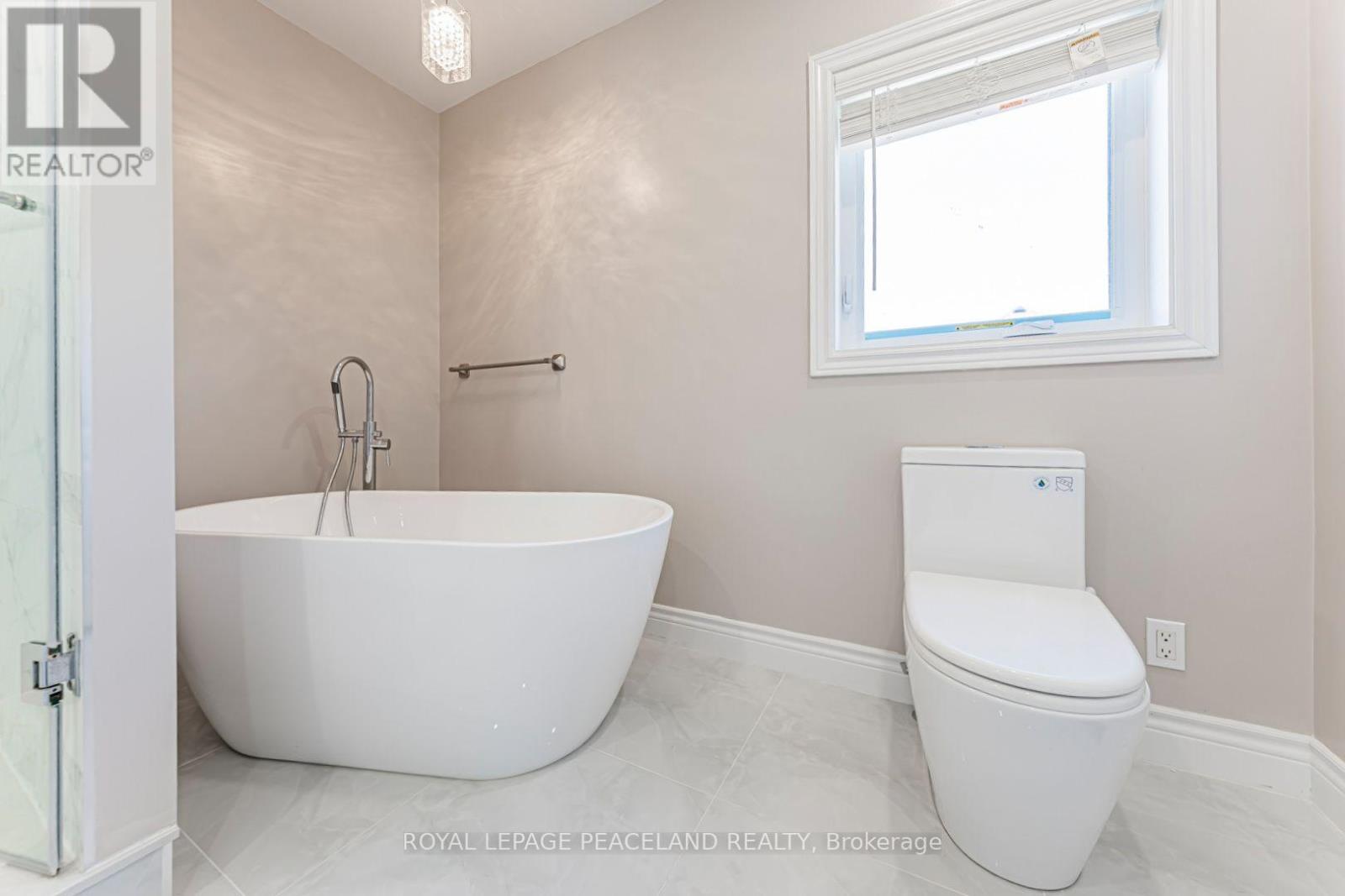 152 Flagstone Way, Newmarket, Ontario  L3X 2Z7 - Photo 26 - N13577518
