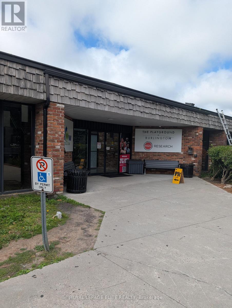 MAIN FLOOR - 952 CENTURY DRIVE, Burlington, Ontario