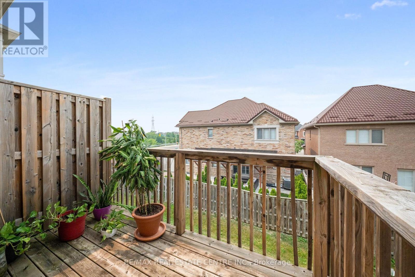 34 Aspen Hills Road, Brampton, Ontario  L6Y 0H7 - Photo 17 - W13577480