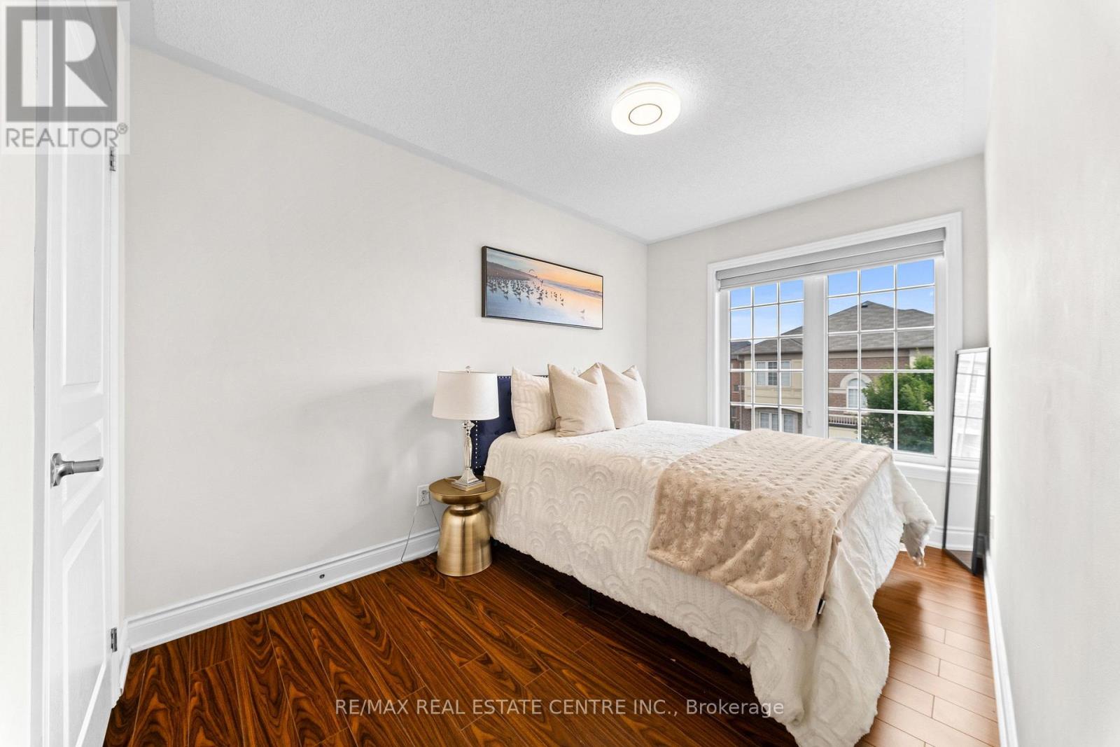 34 Aspen Hills Road, Brampton, Ontario  L6Y 0H7 - Photo 25 - W13577480