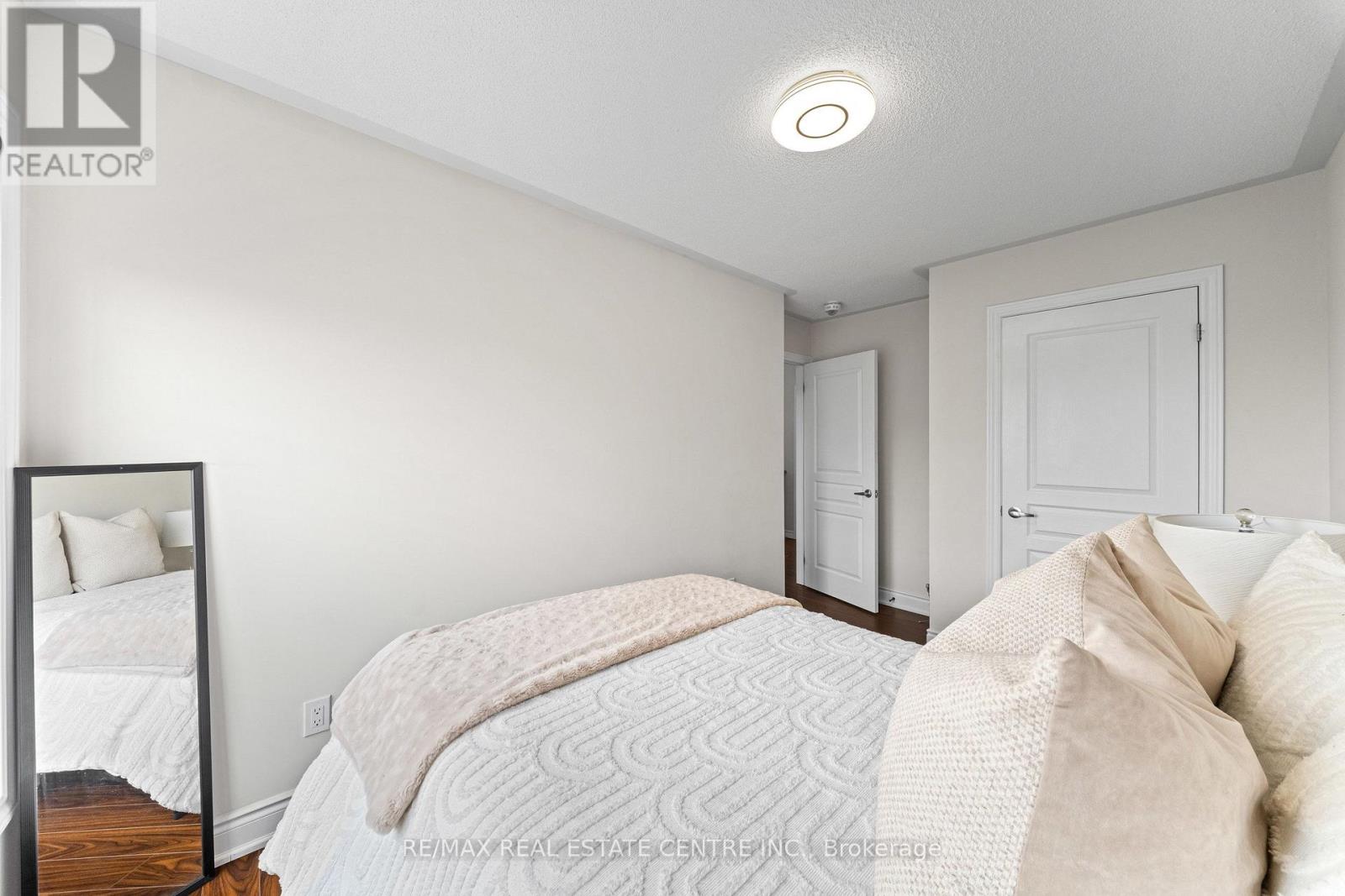 34 Aspen Hills Road, Brampton, Ontario  L6Y 0H7 - Photo 26 - W13577480