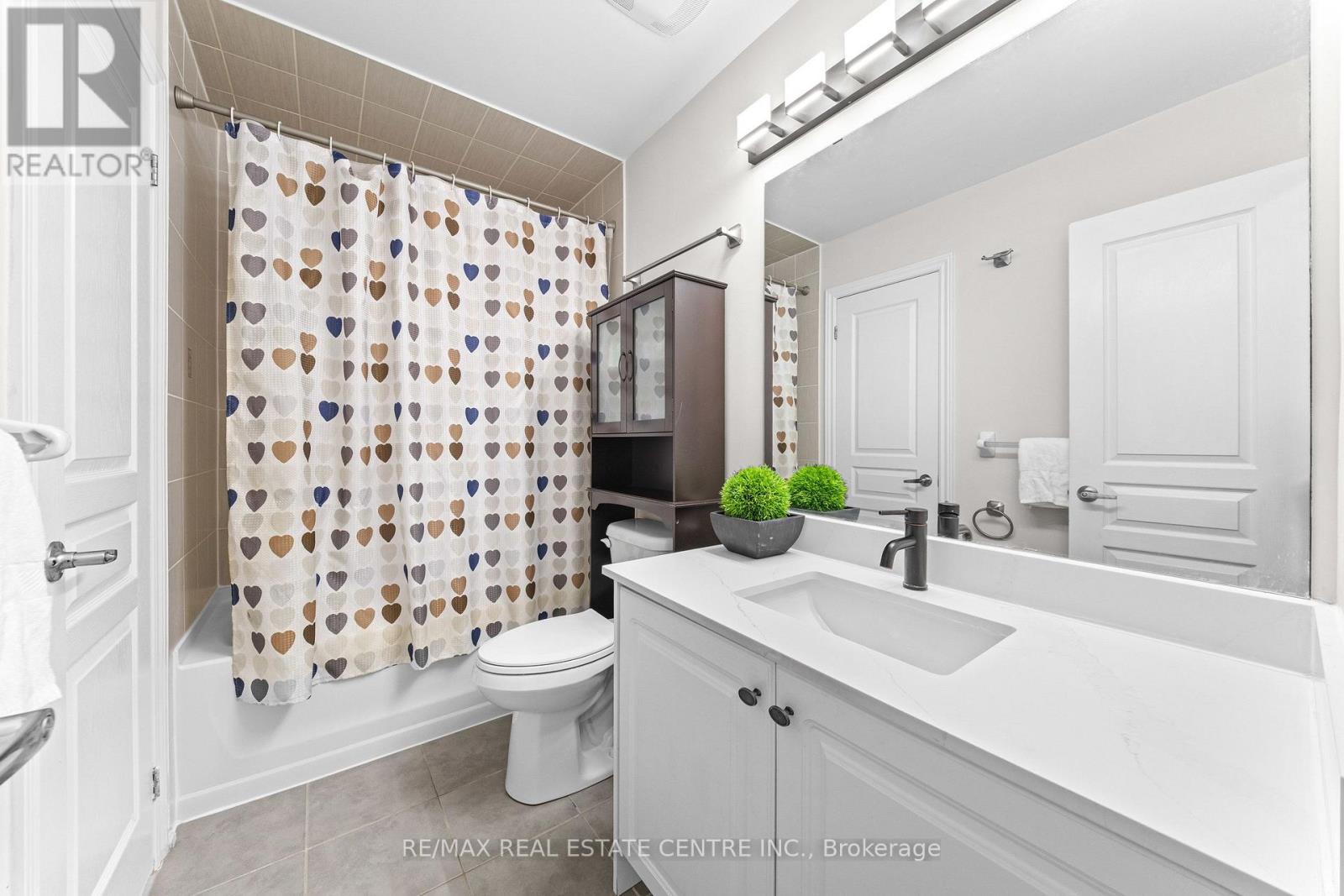 34 Aspen Hills Road, Brampton, Ontario  L6Y 0H7 - Photo 27 - W13577480