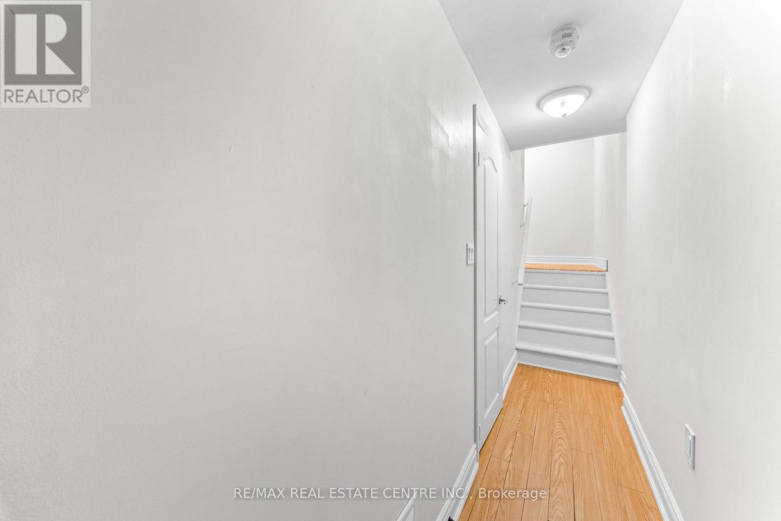 34 Aspen Hills Road, Brampton, Ontario  L6Y 0H7 - Photo 33 - W13577480