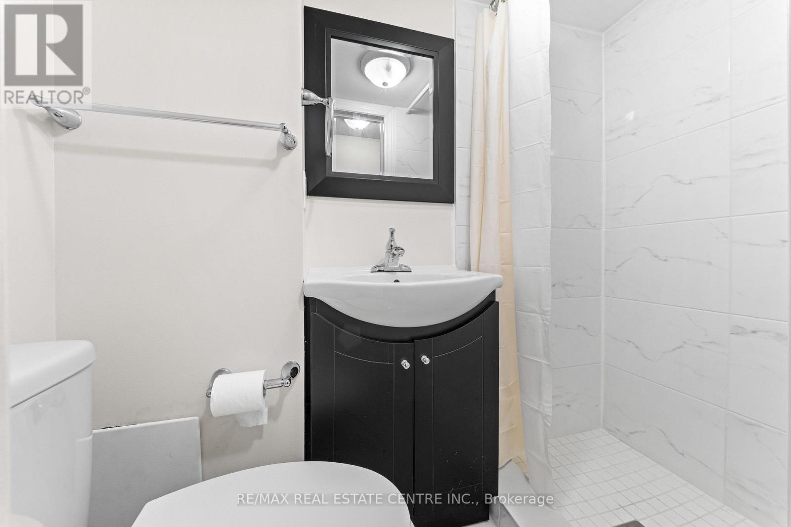 34 Aspen Hills Road, Brampton, Ontario  L6Y 0H7 - Photo 34 - W13577480