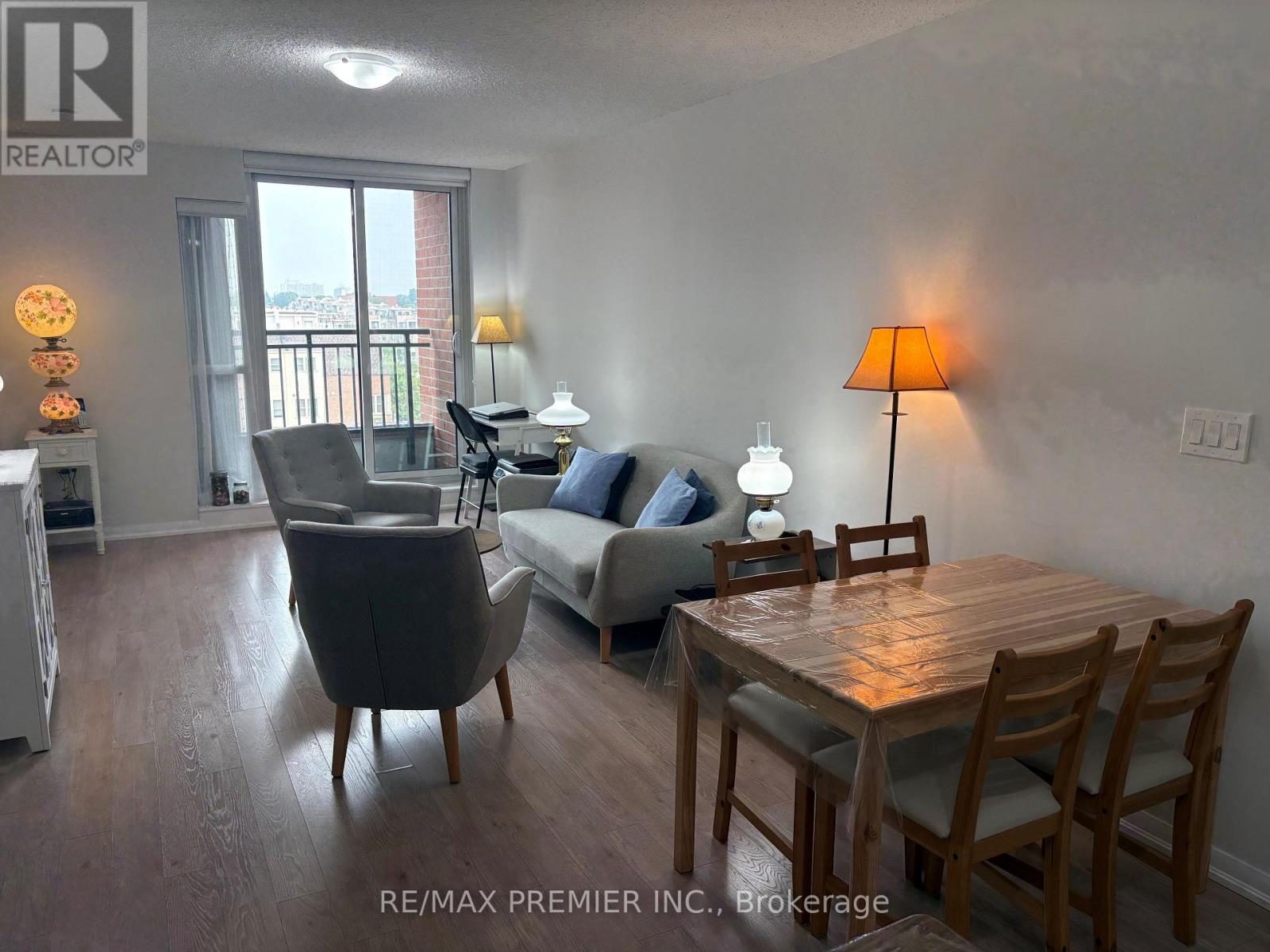 406 - 800 Lawrence Avenue W, Toronto, Ontario  M6A 0B1 - Photo 3 - W13577544