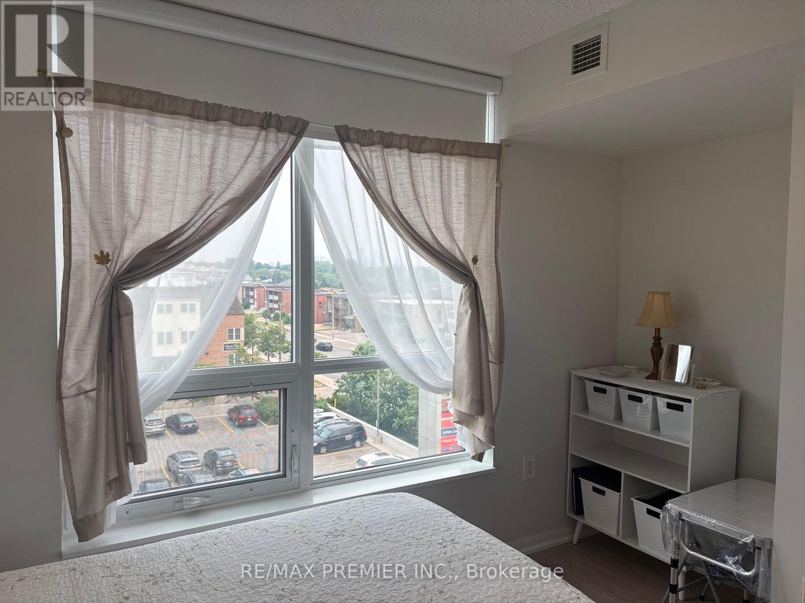 406 - 800 Lawrence Avenue W, Toronto, Ontario  M6A 0B1 - Photo 9 - W13577544