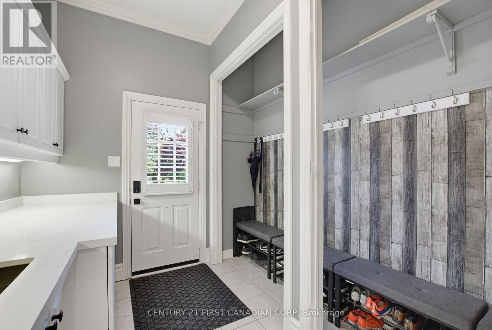 106 Fitzwilliam Boulevard, London North, Ontario  N6H 5H4 - Photo 12 - X13576874